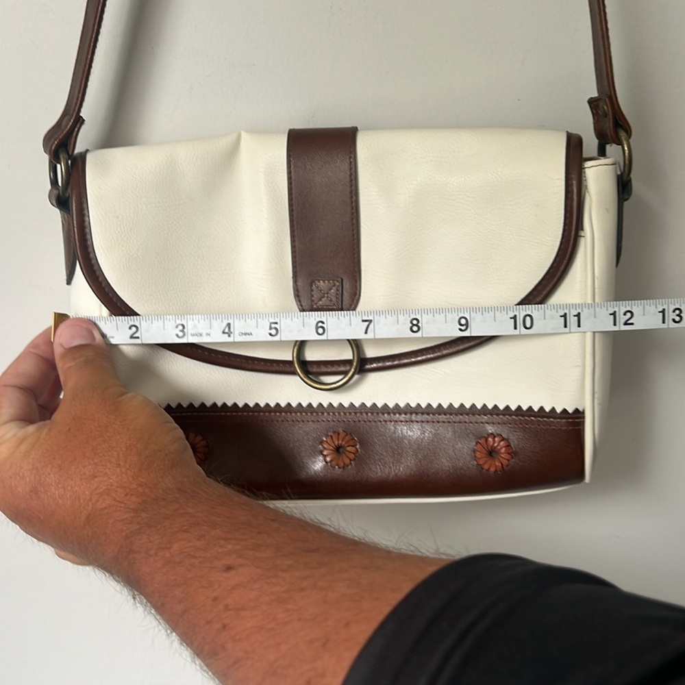 Vtg 90s Liz Claiborne Brown and White Women’s Crossbody Purse 🔴 - Picture 3 of 9